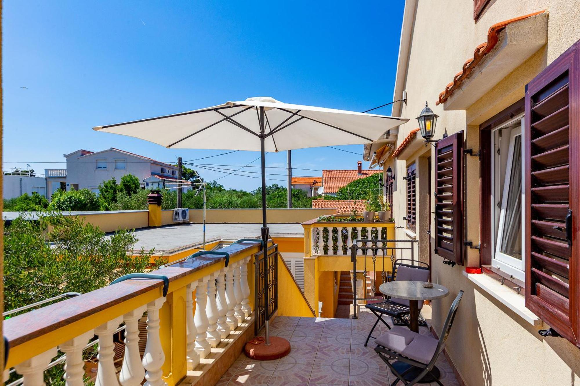 Apartamento Lanterna Puntamika apt. near beach Zadar Exterior foto